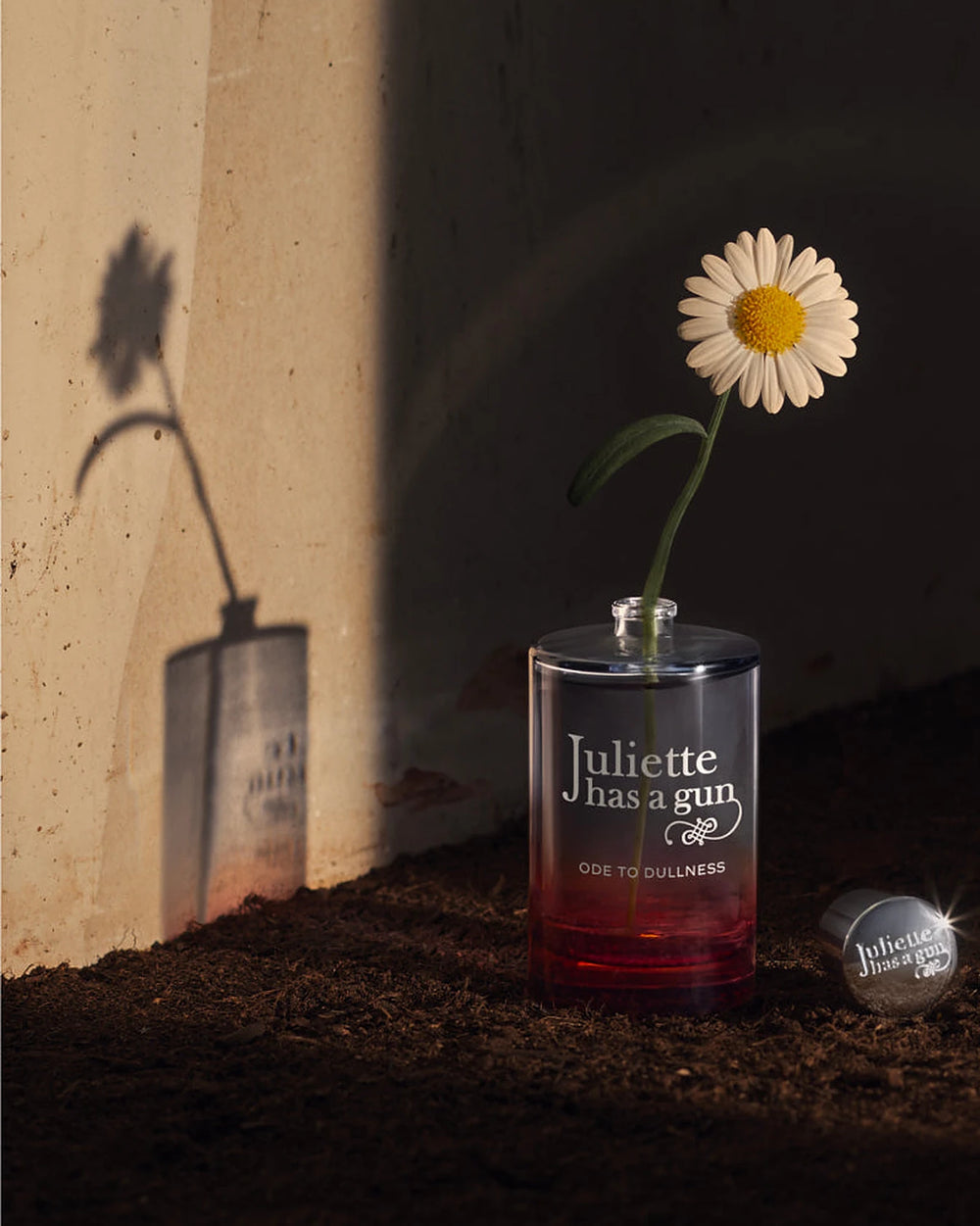 Juliette Has a Gun Ode to Dullness Eau de Parfum (100ml) – afbeelding 3